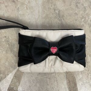 Betsey Johnson wrist strap handbag